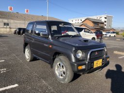 Used Mitsubishi PAJERO MINI