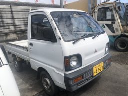 Used Mitsubishi MINICAB TRUCK