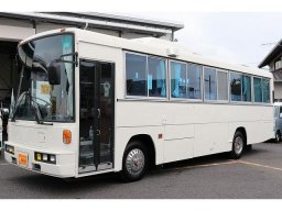 Used Isuzu 9m bus