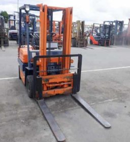 Used Toyota FORKLIFT